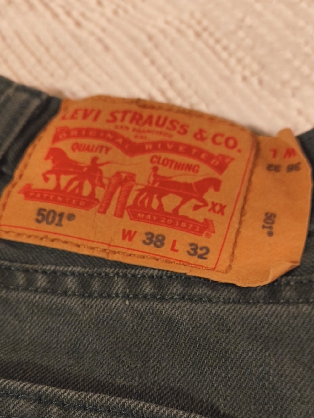 Levi's 501 classic Button fly Straight Men’s Jeans in Hunter Green 3832